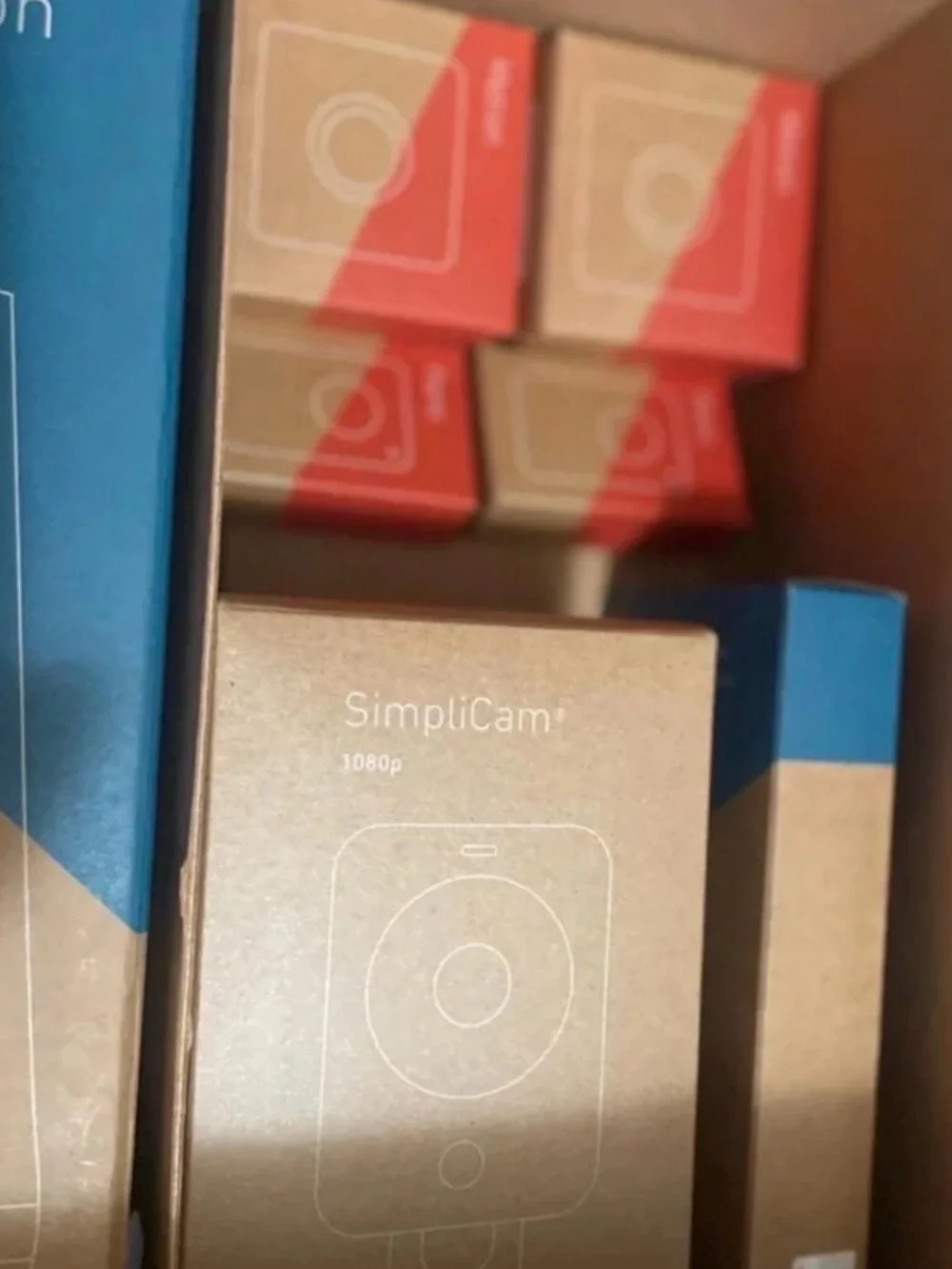 SimpliSafe 19 Piece Security Camera & Accessory Starter Kit Bundle, Large Home